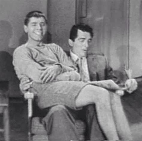 Alleged Bathhouse Pic of Dean Martin & Jerry Lewis Sells for。